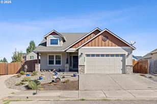 640 E Buttercup St, Yamhill, OR 97148 - Photo 1