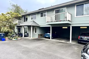 1652 W Broadway Ave, Eugene, OR 97402 - Photo 1