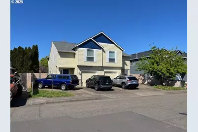 471 S Pine St, Canby, OR 97013 - Photo 1