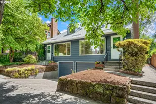 3032 NE Hoyt St, Portland, OR 97232 - Photo 1