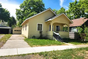 1914 1st St, La Grande, OR 97850 - Photo 1