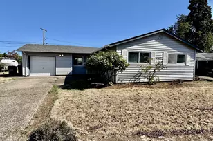 1915 Carter Ln, Springfield, OR 97477 - Photo 1