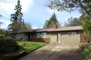 131 SE Anne St, McMinnville, OR 97128 - Photo 1