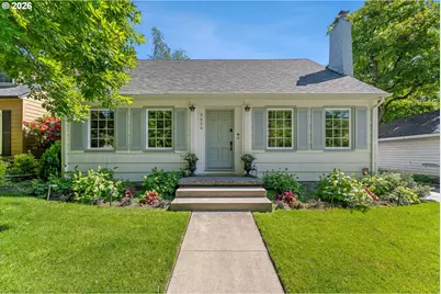 3626 SE Woodstock Blvd, Portland, OR 97202 - Photo 1