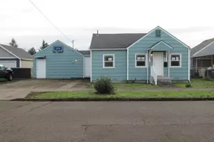 370 W B St, Lebanon, OR 97355 - Photo 1