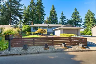 6480 Chessington Ln, Gladstone, OR 97027 - Photo 1