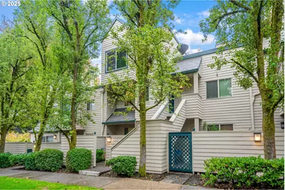 2775 NW Upshur St #D, Portland, OR 97210 - Photo 1