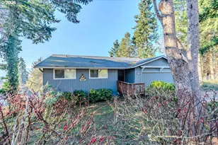 589 NE Westview Ln, Estacada, OR 97023 - Photo 1