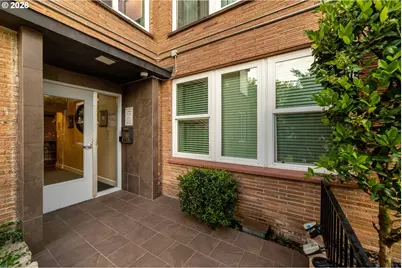 1205 SW Cardinell Dr #606, Portland, OR 97201 - Photo 1
