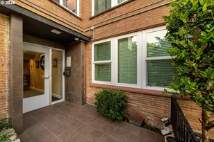 1205 SW Cardinell Dr, Portland, OR 97201 - Photo 1