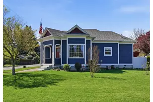 798 Young St, Woodburn, OR 97071 - Photo 1