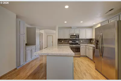 402 SE 5th Cir, Battle Ground, WA 98604 - Photo 6