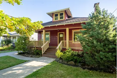 6204 SE 19th Ave, Portland, OR 97202 - Photo 1