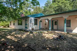 1814 NW Estelle St, Roseburg, OR 97471 - Photo 1