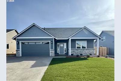 458 NE Cedar St, Sublimity, OR 97385 - Photo 1