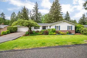 303 E Cedar Ln, Longview, WA 98632 - Photo 1