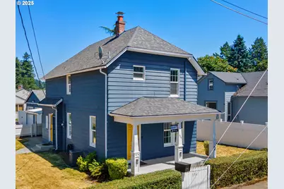 136 NE Garfield St, Camas, WA 98607 - Photo 1