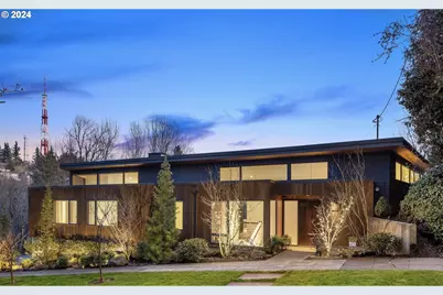 4255 SW Bertha Ave, Portland, OR 97239 - Photo 1