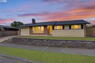 321 NE 108th Pl, Portland, OR 97220 - Photo 1