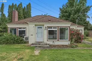 870 Hickory St NE, Salem, OR 97301 - Photo 1