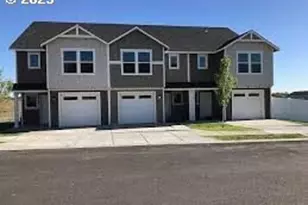 681 E Oregon Ave, Hermiston, OR 97838 - Photo 1