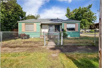 996 14th St, Salem, OR 97302 - Photo 1