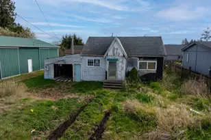 92389 F Rd, Astoria, OR 97103 - Photo 1