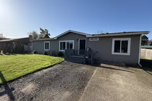 635 E Main St, Yamhill, OR 97148 - Photo 1