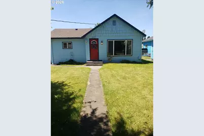 845 3rd Ave, Castle Rock, WA 98611 - Photo 1