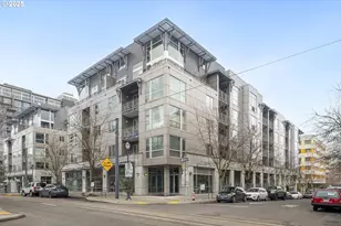 1125 NW 9th Ave, Portland, OR 97209 - Photo 1