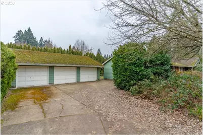 112 NE Green Ct, Albany, OR 97321 - Photo 1