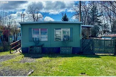 404 E Burgen St, Goldendale, WA 98620 - Photo 1