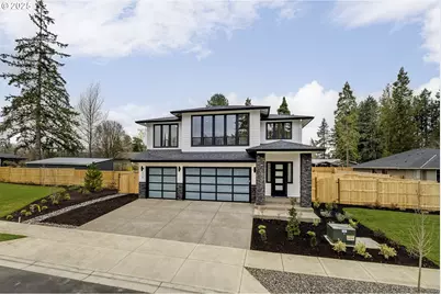 674 NE Hood Ct, Hillsboro, OR 97124 - Photo 1