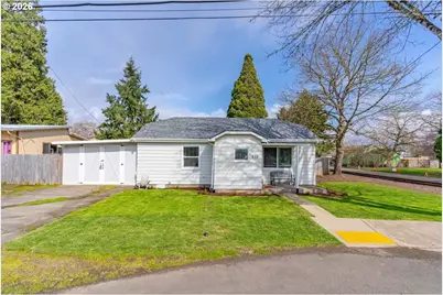 212 Picture St, Independence, OR 97351 - Photo 1