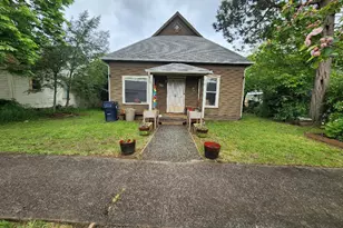 967 Greenwood St, Junction City, OR 97448 - Photo 1