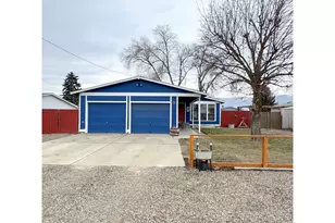 3145 E St, Baker City, OR 97814 - Photo 1