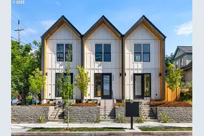 207 NE Going St #3, Portland, OR 97211 - Photo 1