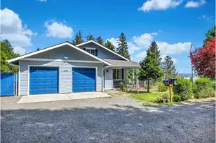 1990 SE Sheridan St, Astoria, OR 97103 - Photo 1