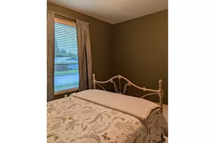 47 SW Gardenia Ave, Warrenton, OR 97146 - Photo 10