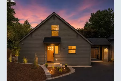3801 SW Iowa St, Portland, OR 97221 - Photo 1