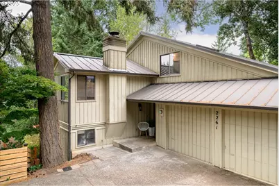 2261 Corinthian Ct, Eugene, OR 97405 - Photo 1