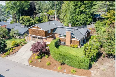 4041 SW 55th Dr, Portland, OR 97221 - Photo 1