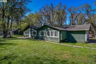 143 Schloeman Ln, Glide, OR 97443 - Photo 1