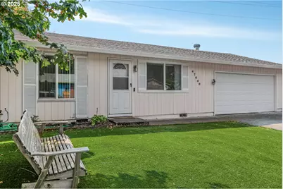 47666 W 1st St, Oakridge, OR 97463 - Photo 1