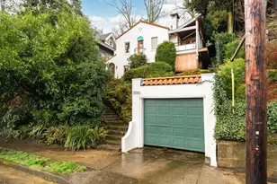 3366 NW Franklin Ct, Portland, OR 97210 - Photo 1