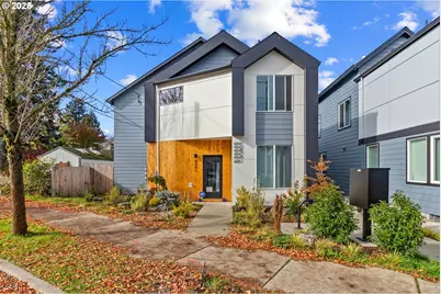 4851 NE Cully Blvd #6, Portland, OR 97218 - Photo 1