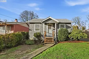 650 E Fairfield St, Gladstone, OR 97027 - Photo 1