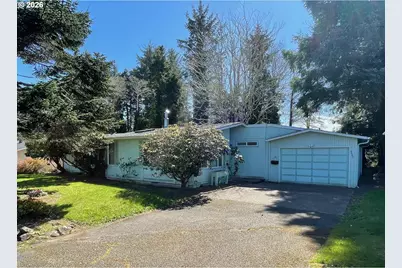 3040 NE 30th Dr, Lincoln City, OR 97367 - Photo 1