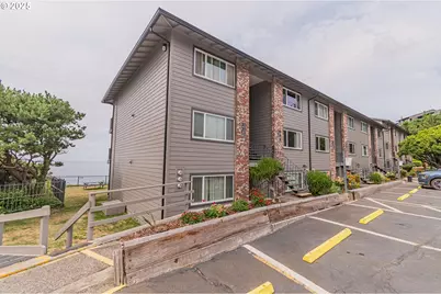 4229 SW Beach Ave #19, Lincoln City, OR 97367 - Photo 1