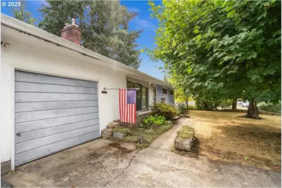 456 NW Dennis Ave, Hillsboro, OR 97124 - Photo 1